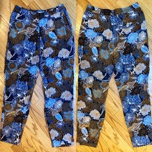 H&M High Waisted Tapered Ankle Patterned Bag Pants